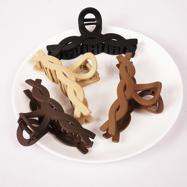 Matte Twist Hair Claw Clip
