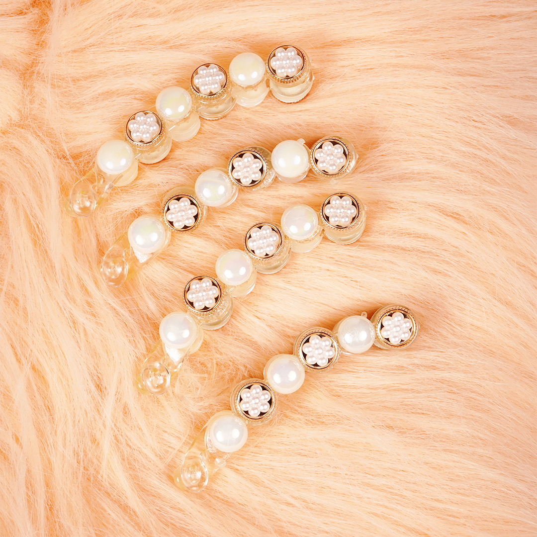 Pearl Bloom Banana Hair Clip