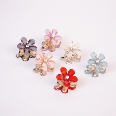 Pearl Blossom Mini Hair Claw Clip