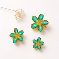 Turquoise Flower Hair Clips Set – Elegant Gold-Tone Floral Enamel Hair Random Color (one Piece )
