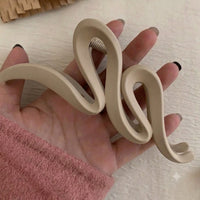 WaveGrip Hair Clips for Women – Stylish S-Shaped Hair Random Color