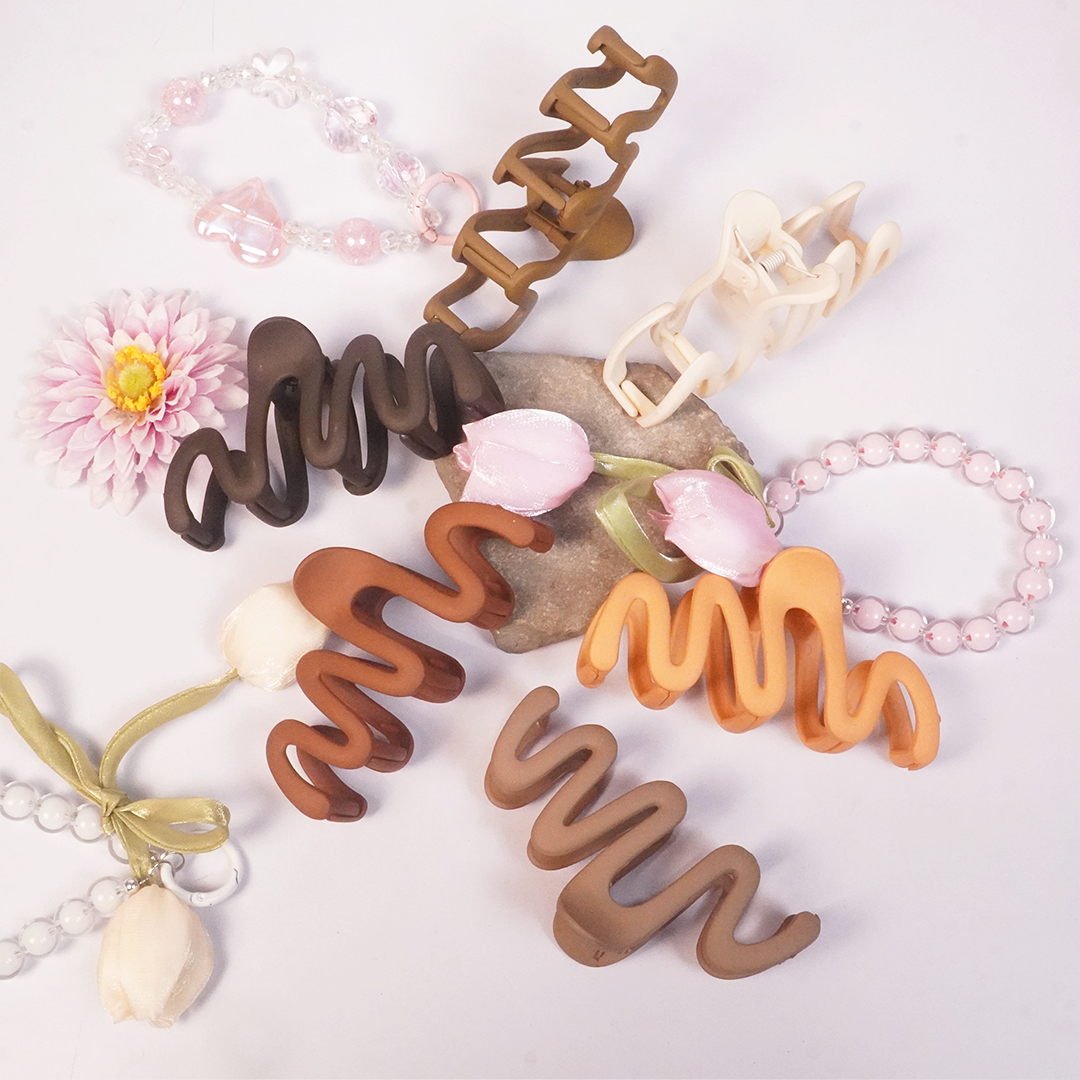 Matte Amber Mini Claw Clip