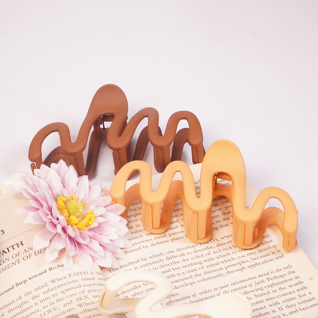Matte Amber Mini Claw Clip