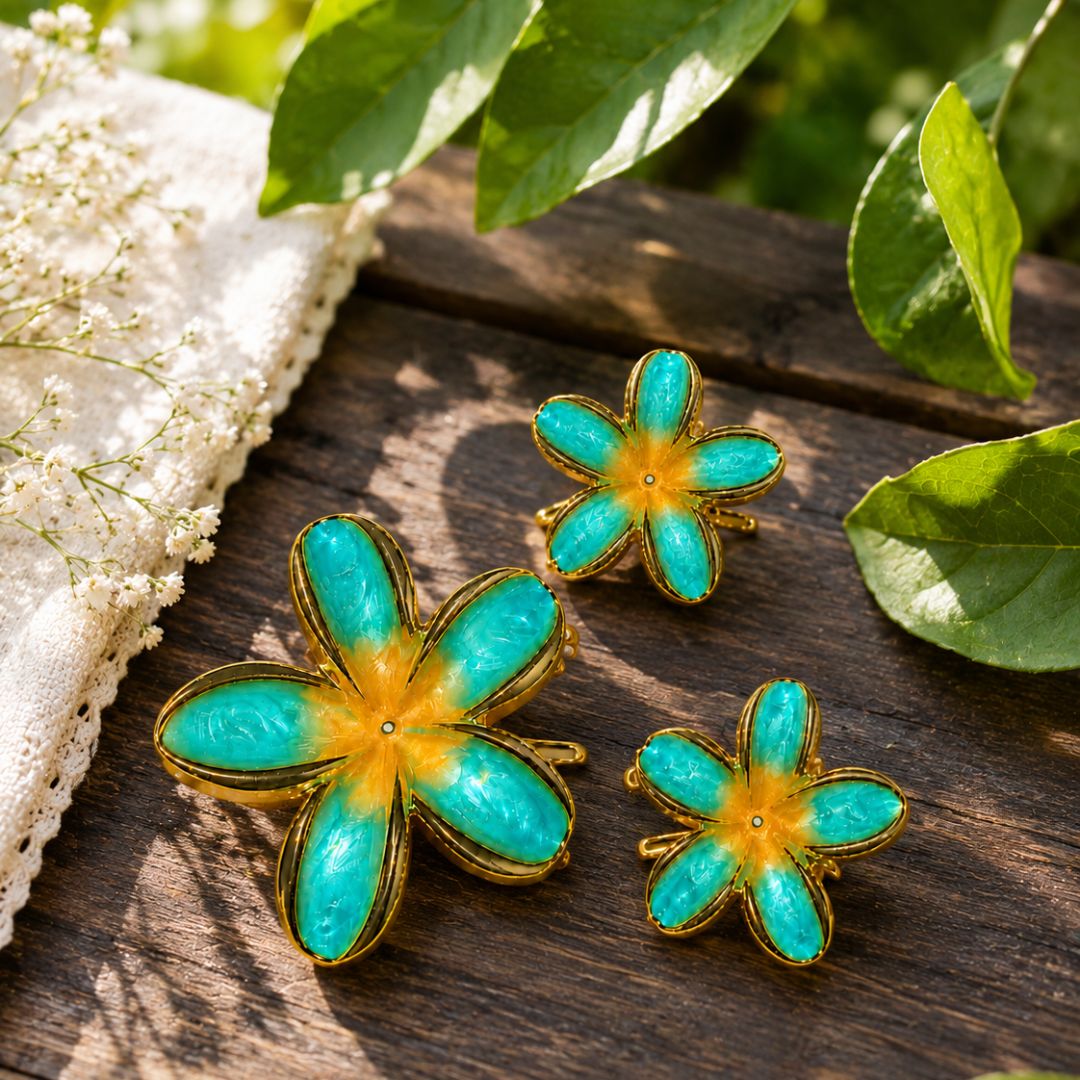 Turquoise Flower Hair Clips Set – Elegant Gold-Tone Floral Enamel Hair Random Color (one Piece )