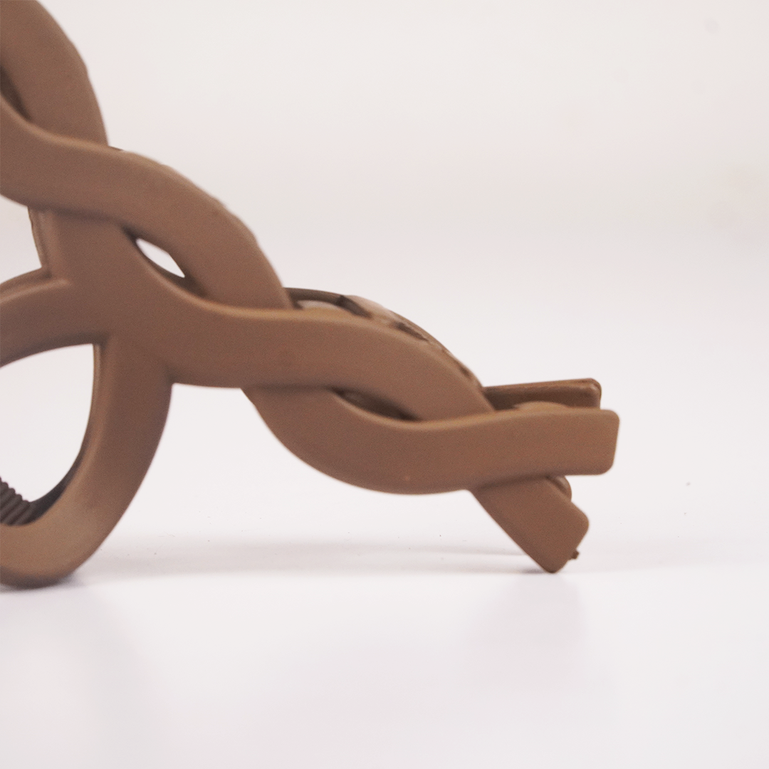 Matte Twist Hair Claw Clip