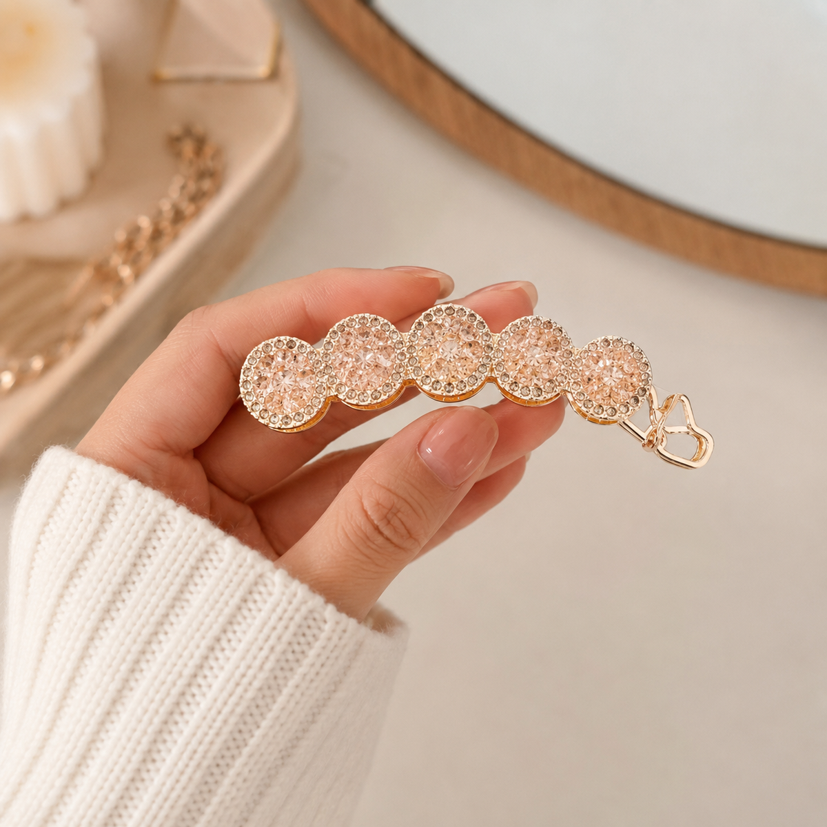 Luxury Crystal Hair Tie Set for Women & Girls Random Color (one Piece )