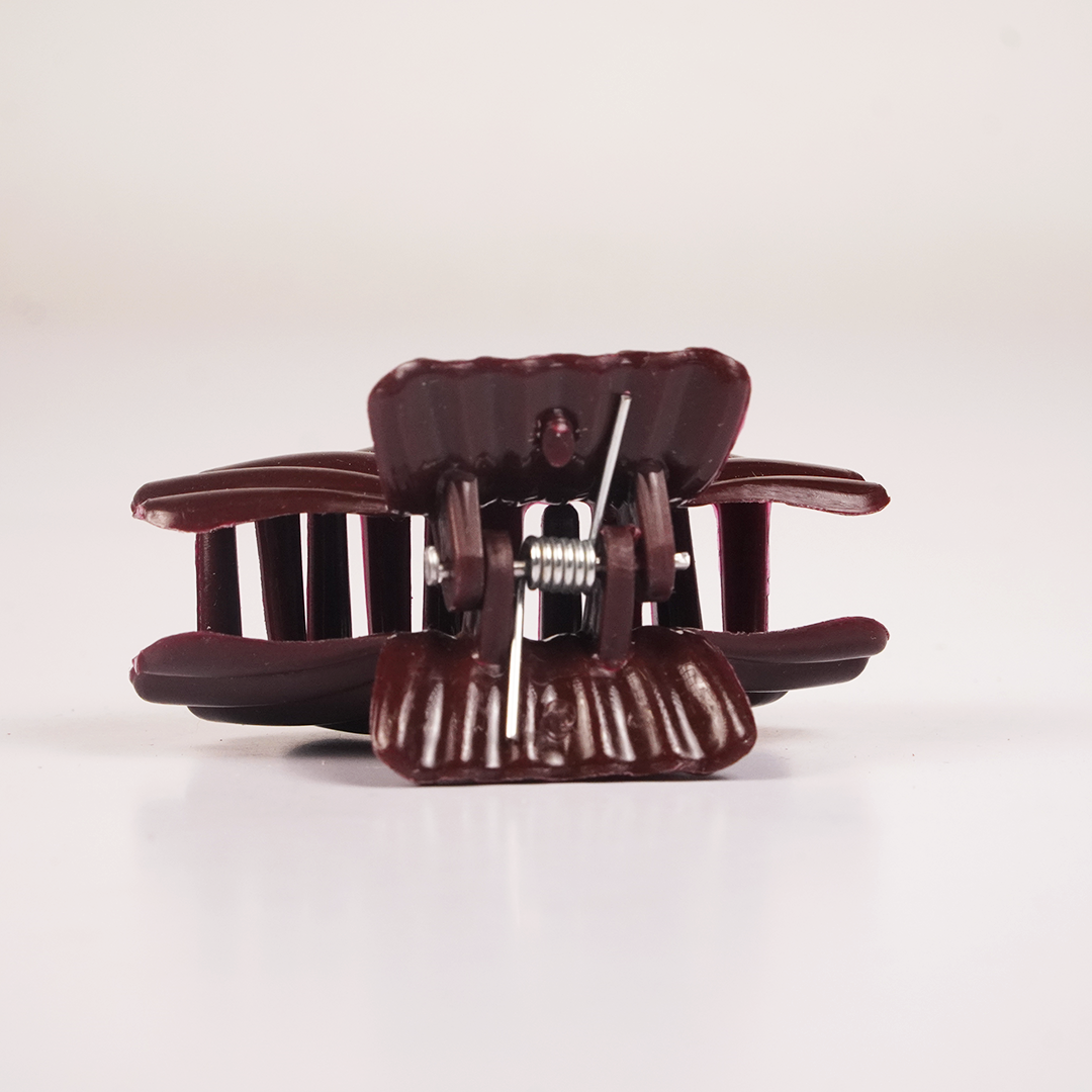 Velvet Shell Hair Claw Clip