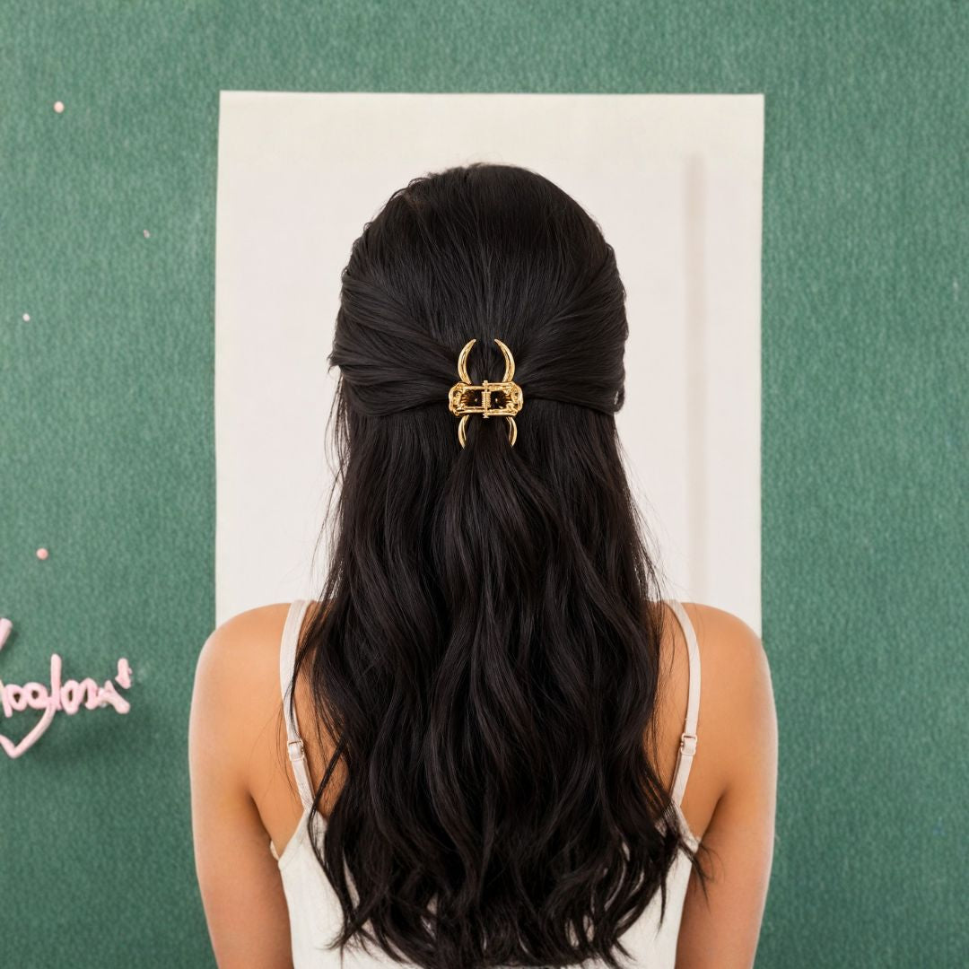 Turquoise Flower Hair Clips Set – Elegant Gold-Tone Floral Enamel Hair Random Color (one Piece )