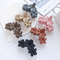 Matte Blossom Hair Claw Clip Random Color (one Piece )
