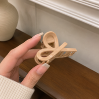 Minimalist Bow Hair Claw Clip – Chic Everyday Elegance Random Colors (one Piece )