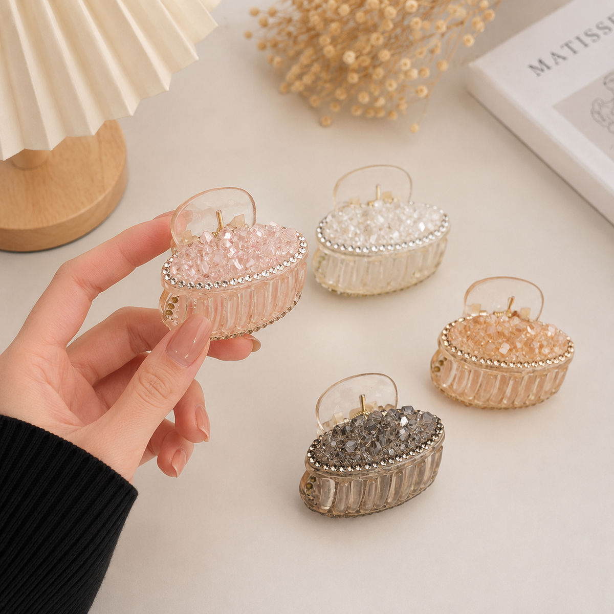 Crystal Oval Hair Claw Clip for Women | Rhinestone Hair Random Color (one Piece )