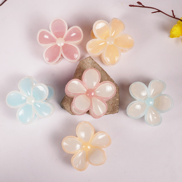 Flower Hair Clips for Women | Mini Non-Slip Claw Clips in Pastel Colors