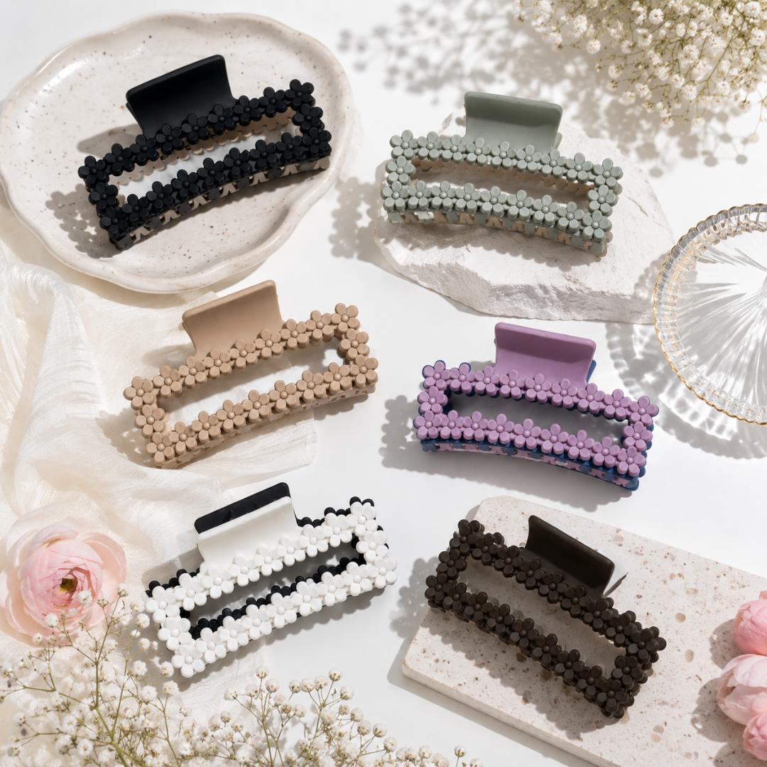 Claw Hair Clips Set for Women – Elegant Flower Hair Accessories Random Color  (one Piece )