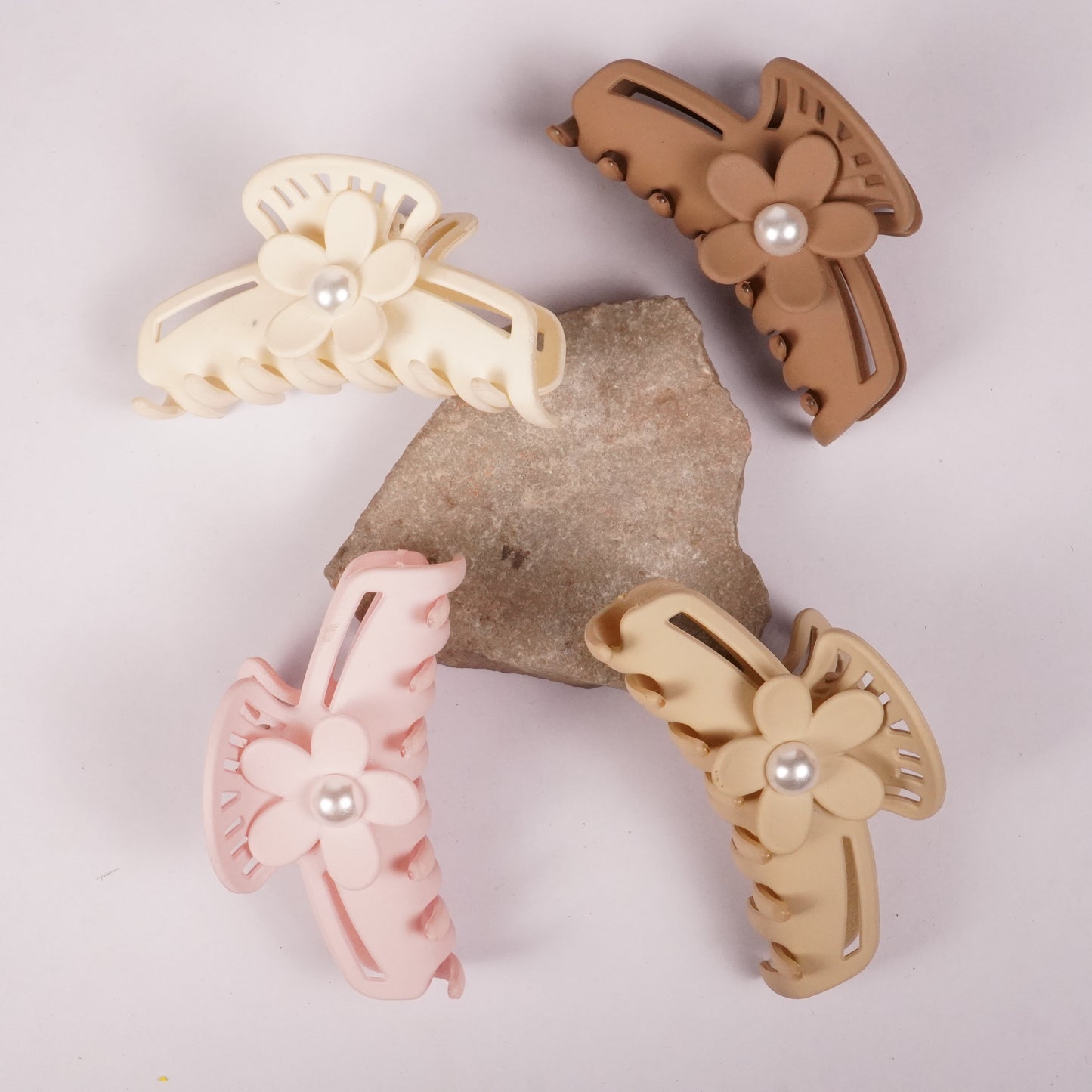 Pearl Blossom Hair Claw Clip Random Colors