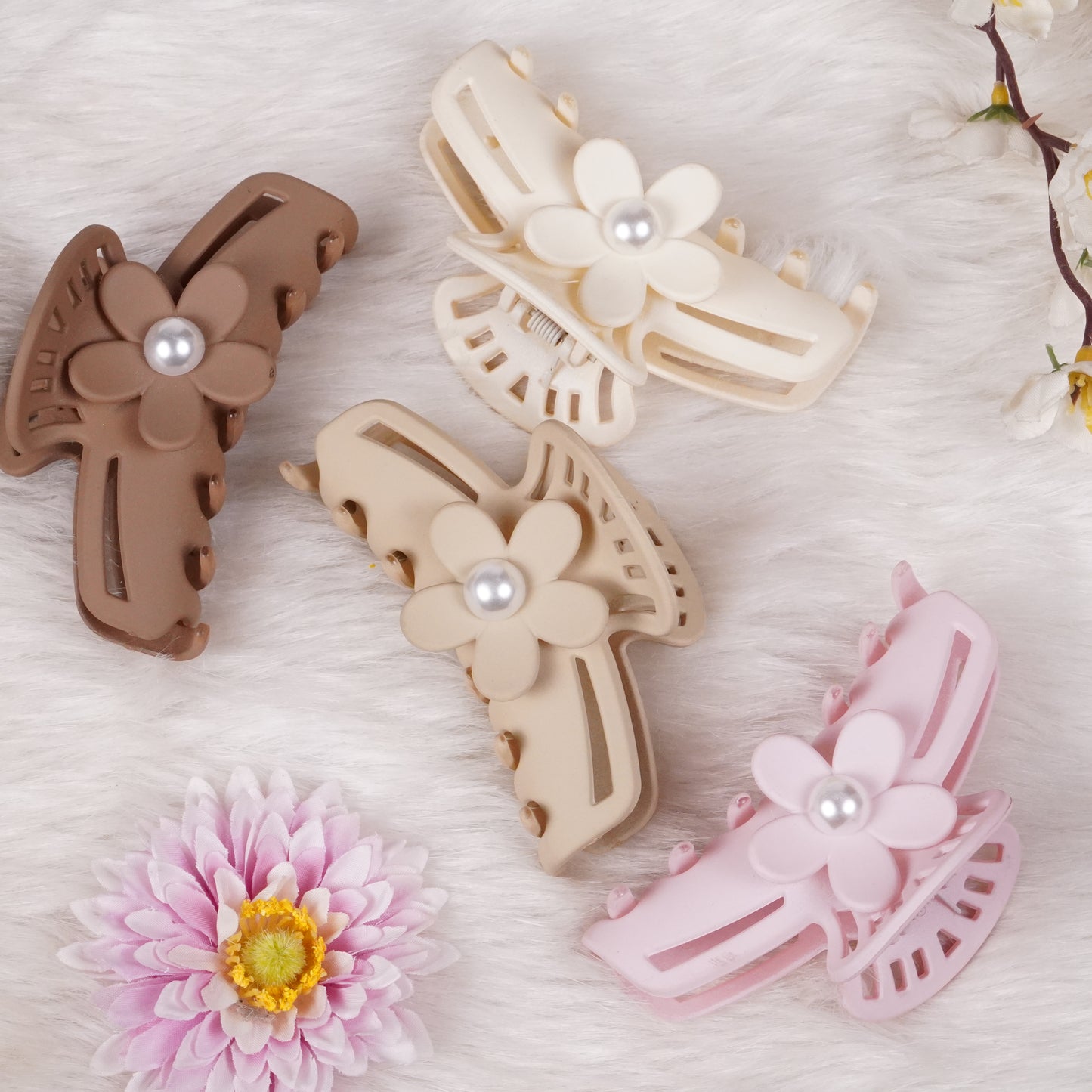Pearl Blossom Hair Claw Clip Random Colors