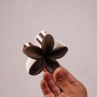 Elegant Plumeria Flower Hair Claw Clip Random Colors