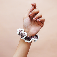 Vintage Plaid Pom Pom Hair Scrunchies for Women & Girls | Soft Elastic. Random Color (one Piece )