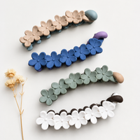 Floral Claw Hair Clips for Women & Girls – Aesthetic Flower Hair Accessories Random Color  (one Piece )